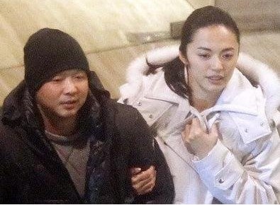 姚晨,明星经纪公司